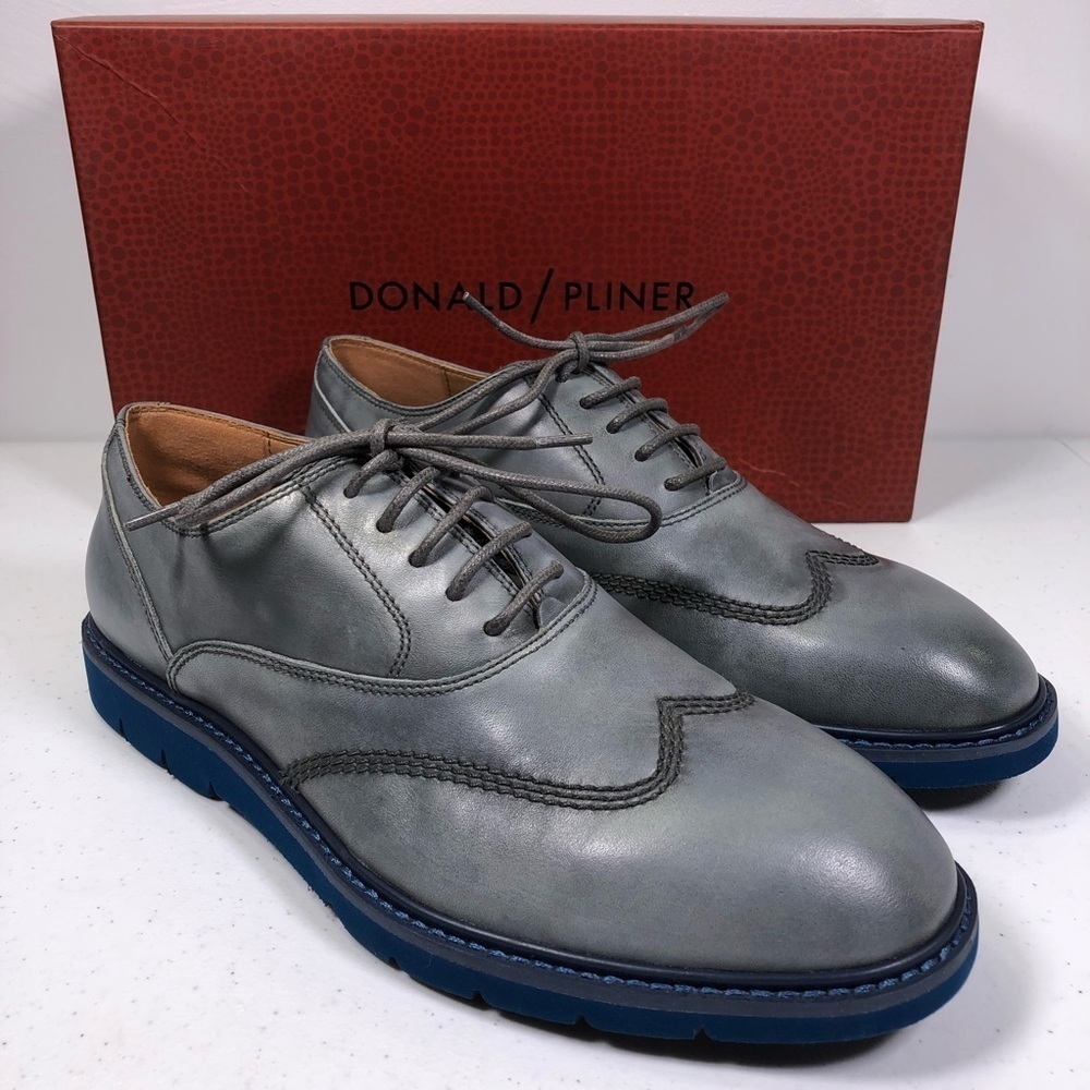 DONALD Pliner Men’s Sennet Oxford Wingtip Shoes